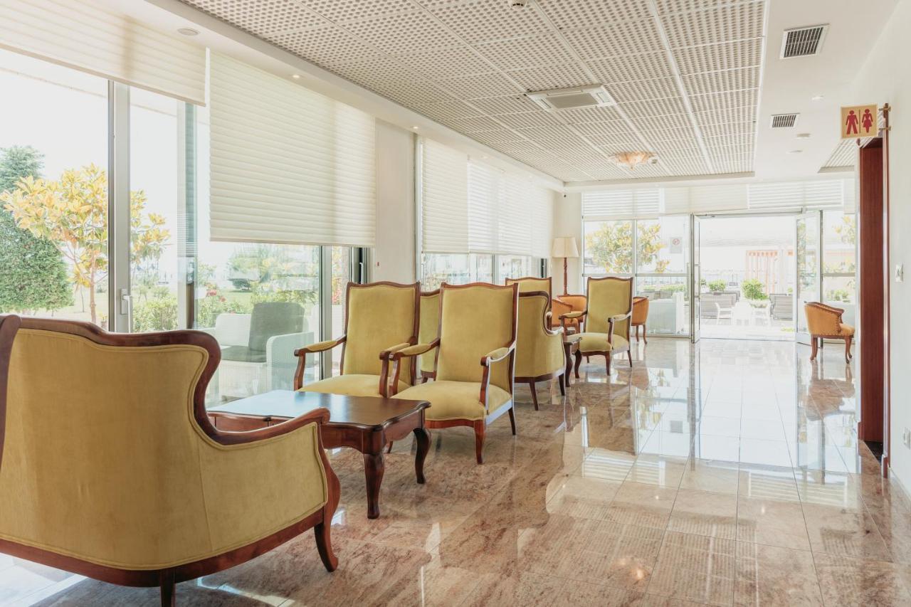 Fishta Hotel & Apartments เวลิโปเยอ ภายนอก รูปภาพ